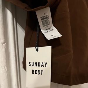 Aritzia Sunday Best brown collared crop